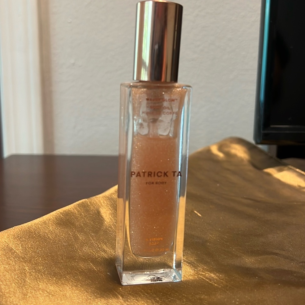 Patrick Ta Major Glow Body Oil Rose’ 1.0oz